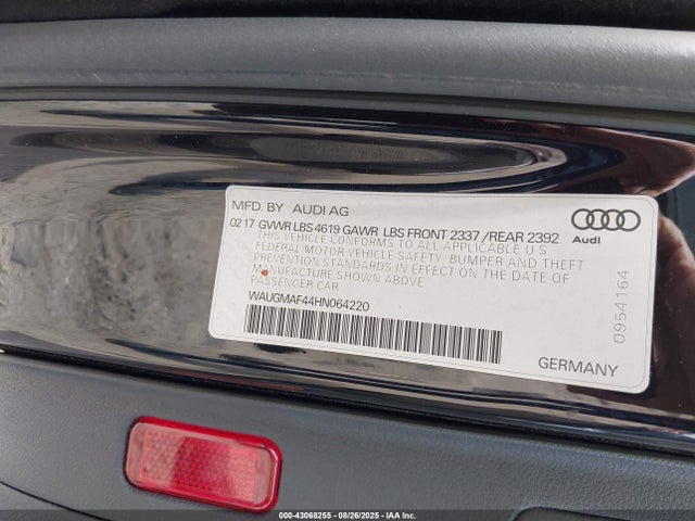 WAUGMAF44HN064220 Audi A4