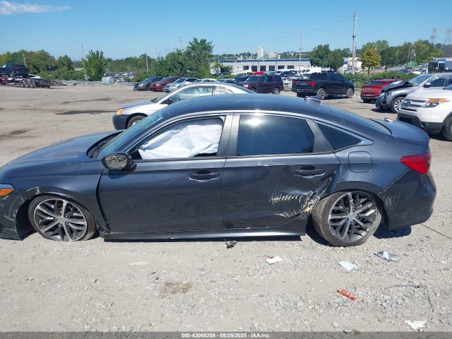 Honda l15b7 2022 2HGFE1F92NH311425 Image 14