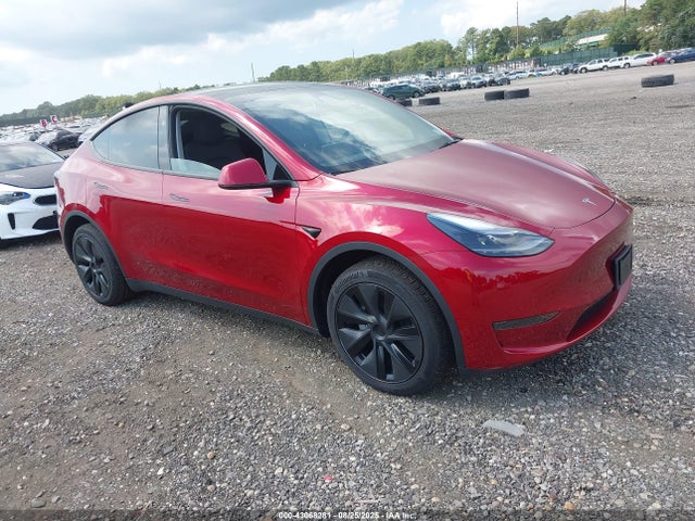 2025 TESLA MODEL Y 7SAYGDED5SF250598 Photo 0
