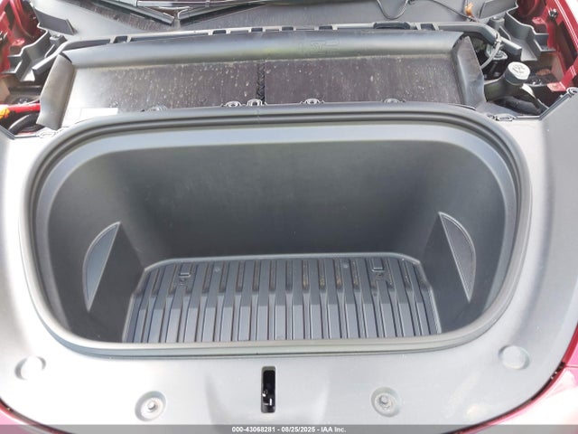 2025 TESLA MODEL Y 7SAYGDED5SF250598 Photo 9