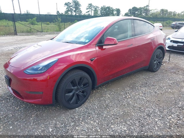 2025 TESLA MODEL Y 7SAYGDED5SF250598 Photo 1