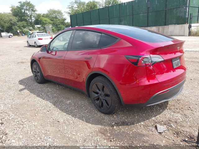 2025 TESLA MODEL Y 7SAYGDED5SF250598 Photo 2