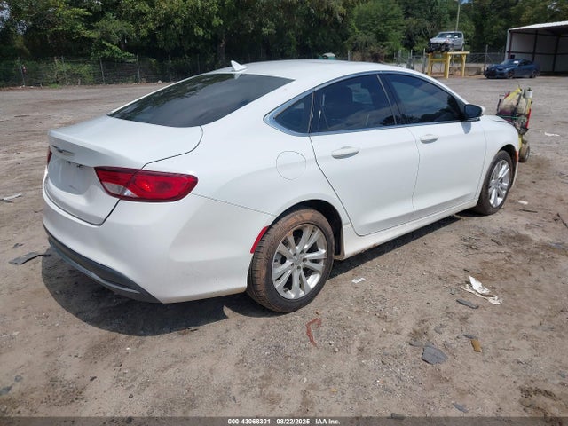 Chrysler 2017 2017 1C3CCCAB4HN510375 Image 4