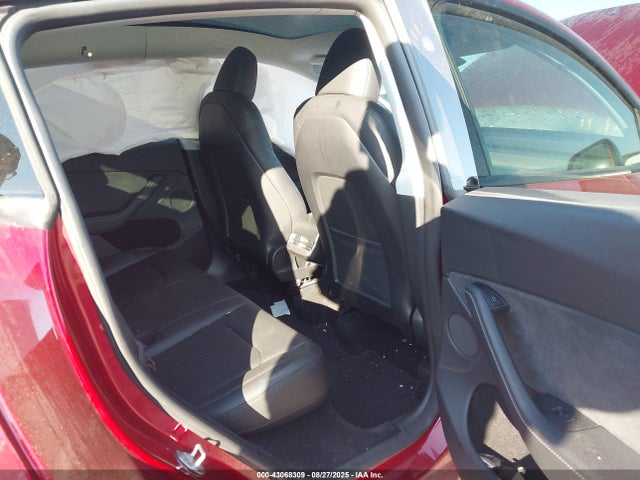 2024 TESLA MODEL Y 7SAYGDEE5RA272374 Photo 7