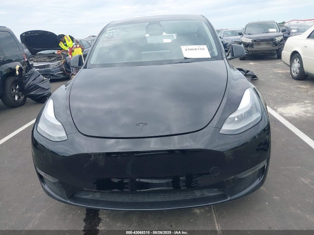 7SAYGDEFXNF438720 Tesla Model Y