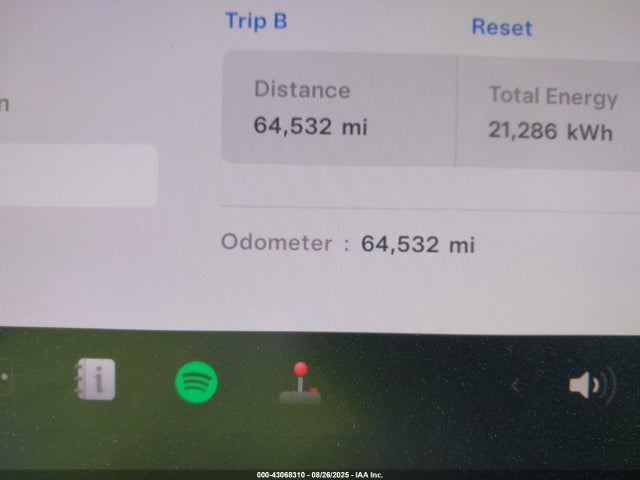 7SAYGDEFXNF438720 Tesla Model Y