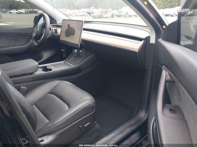 2022 TESLA MODEL Y 7SAYGDEFXNF438720 Photo 4