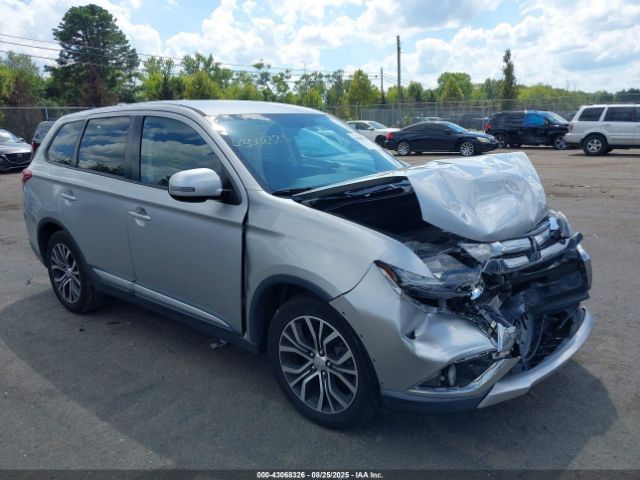 2018 MITSUBISHI OUTLANDER JA4AD3A36JJ001808 Photo 0