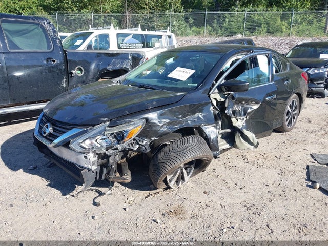 Nissan 2018 2018 1N4AL3AP1JC107430 Image 2