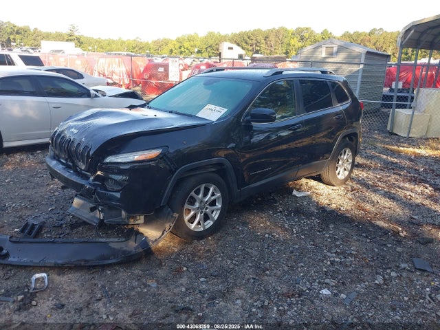 1C4PJLCB6FW631285 Jeep Cherokee