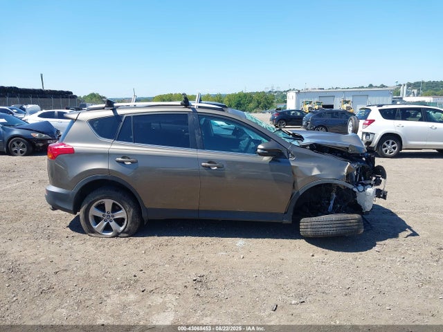 Toyota 2ar-fe 2015 2T3RFREV8FW285615 Image 13