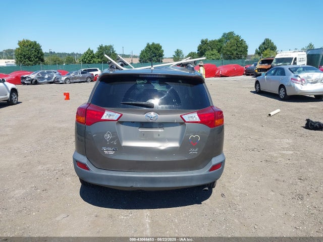 Toyota 2ar-fe 2015 2T3RFREV8FW285615 Image 16