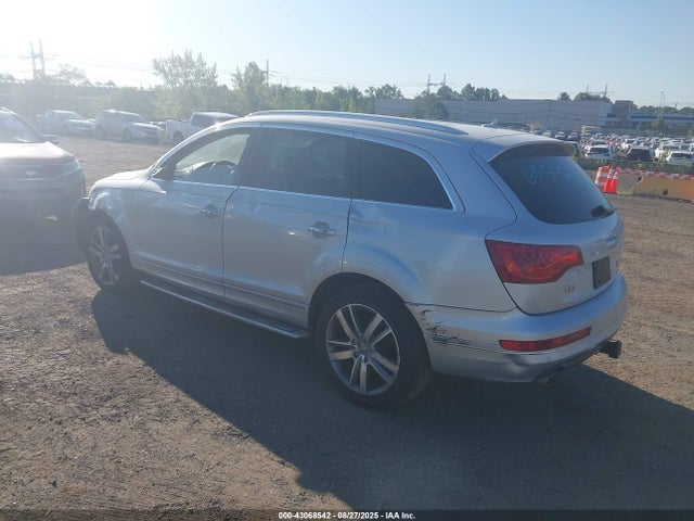 2014 AUDI Q7 WA1VMBFE5ED004032 Photo 2