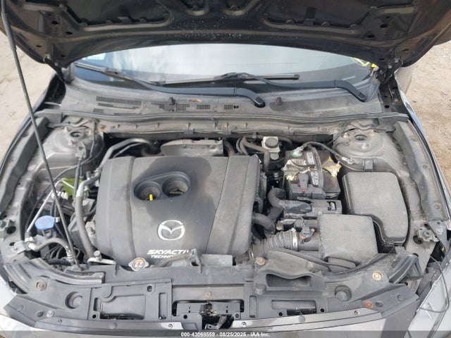 3MZBN1K79JM193660 Mazda pe