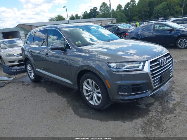 2019 AUDI Q7 WA1AAAF7XKD028339 Photo 0
