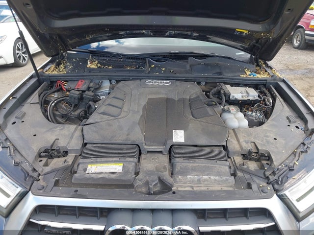 2019 AUDI Q7 WA1AAAF7XKD028339 Photo 9
