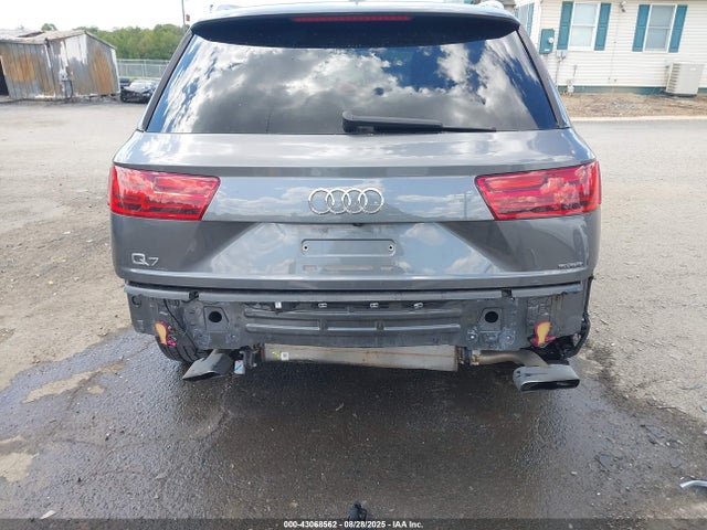 2019 AUDI Q7 WA1AAAF7XKD028339 Photo 5