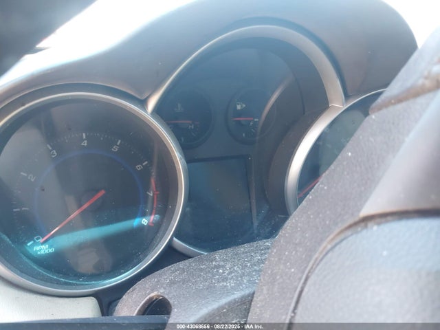 Chevrolet LUV 2015 1G1PE5SB3F7276175 Image 7