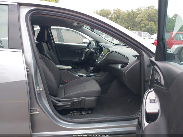 1G1ZD5ST0PF206001 Chevrolet lfv