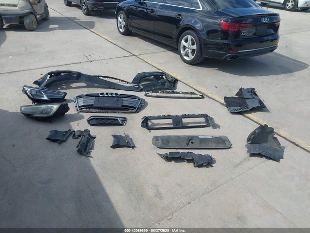 Audi A4 2019 WAUGMAF49KA057195 Image 12