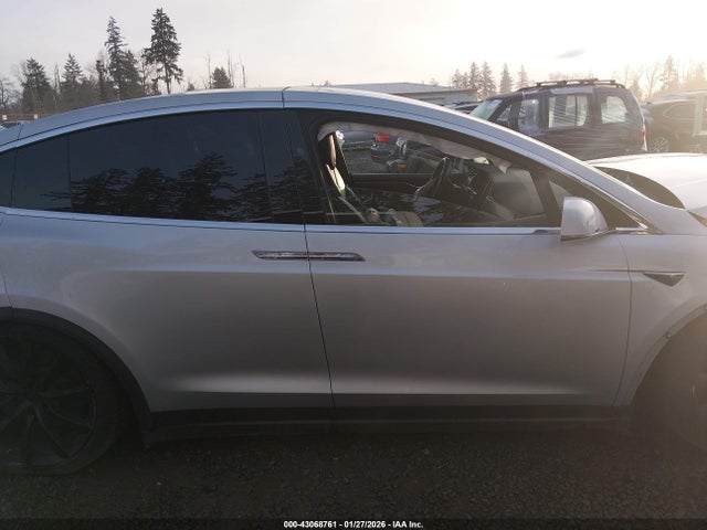 Aukcja sprzedaży 2017 Tesla Model X 100d/75d/90d, vin: 5YJXCBE21HF065481, numer aukcji: 43068761