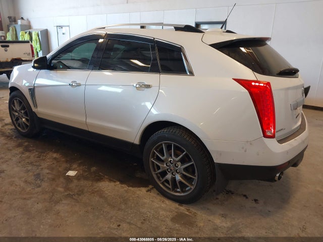 2015 CADILLAC SRX 3GYFNGE3XFS587391 Photo 2