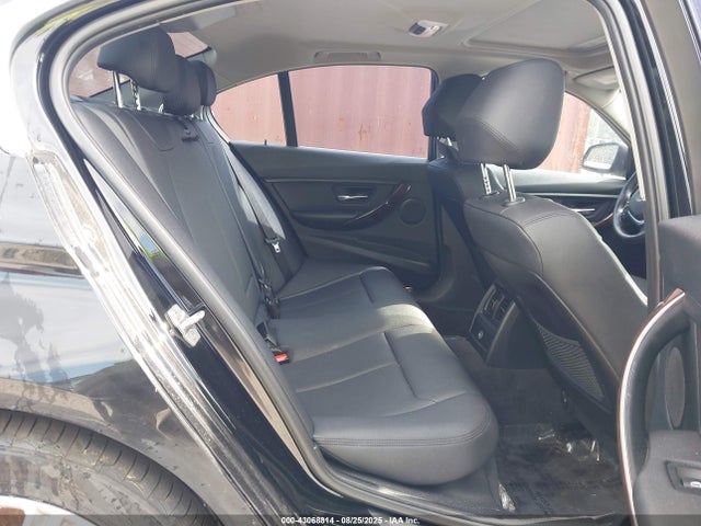 WBA3A5G5XFNP35084 BMW 328I