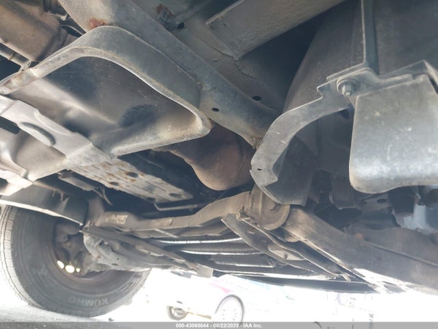 WD4PF0CD7KP061020 Mercedes-Benz om 642 with brake assist