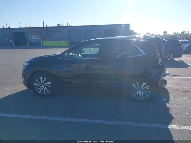 3GNAXUEV6NL242000 Chevrolet Equinox Awd Lt