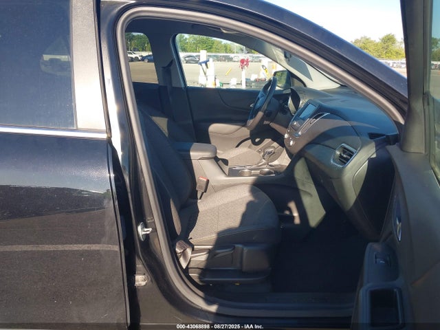 3GNAXUEV6NL242000 Chevrolet Equinox Awd Lt