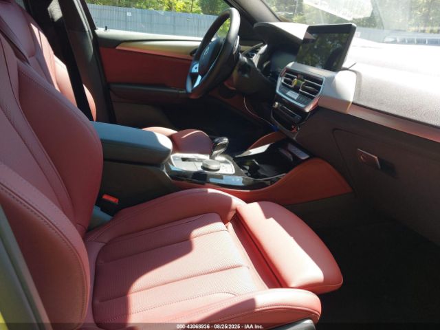2025 BMW X4 5UX33DT09S9Z73768 Photo 4