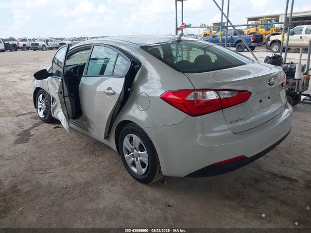 KIA dohc mpi nu 2015 KNAFK4A69F5380270 Image 3
