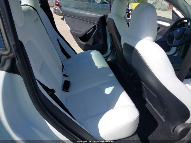 2023 TESLA MODEL 3 5YJ3E1EA8PF607247 Photo 7