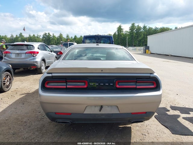Dodge Challenger 2018 2C3CDZAG5JH236341 Image 17