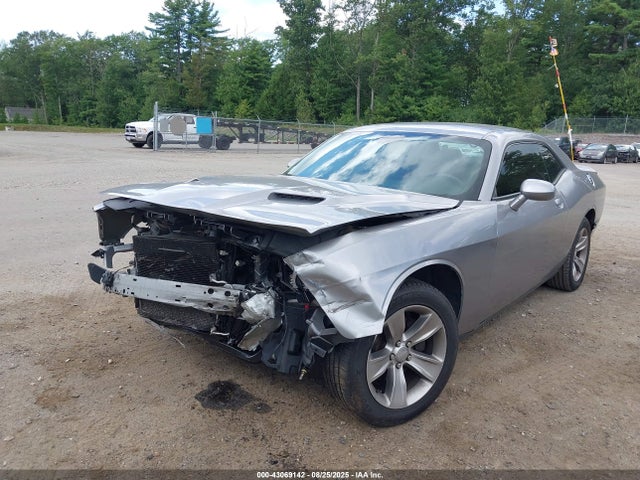 Dodge Challenger 2018 2C3CDZAG5JH236341 Image 2