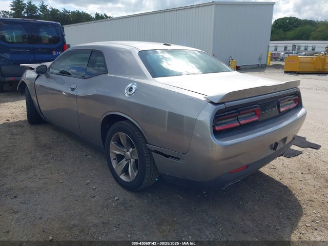 Dodge Challenger 2018 2C3CDZAG5JH236341 Image 3
