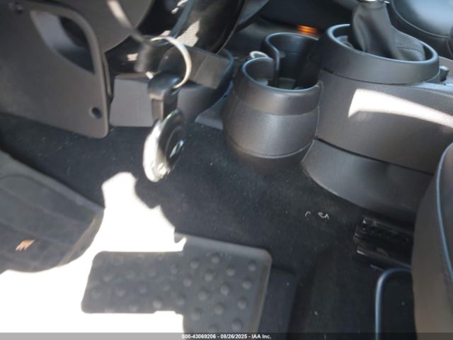 2013 MINI COUNTRYMAN WMWZC5C54DWL64487 Photo 10