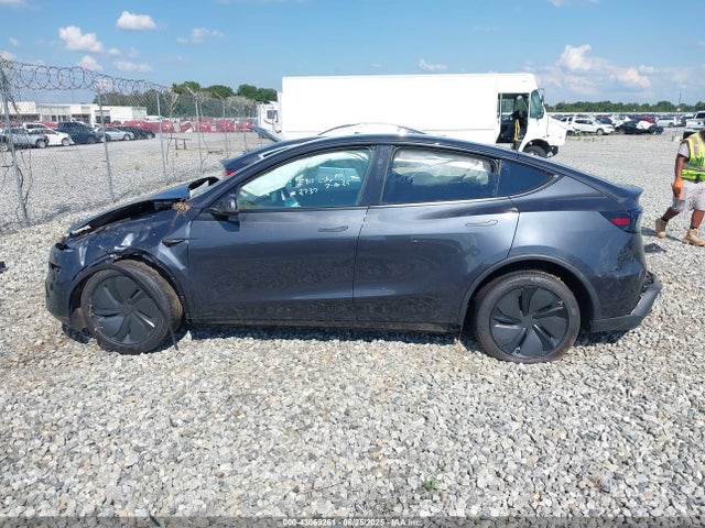 7SAYGDEDXTA419576 Tesla Model Y