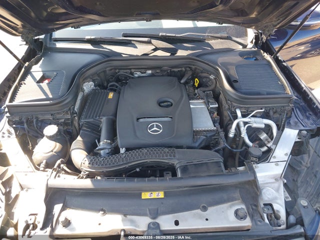 WDC0G4KB6JV015229 Mercedes-Benz m274