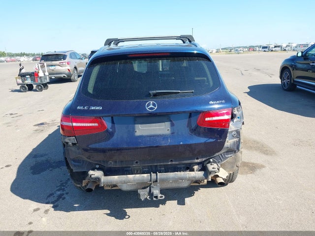 WDC0G4KB6JV015229 Mercedes-Benz m274