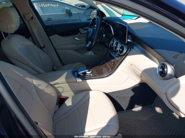 WDC0G4KB6JV015229 Mercedes-Benz m274