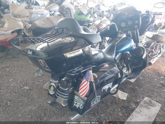 2005 HARLEY-DAVIDSON FLHTCUI 1HD1FCW125Y668085 Photo 3