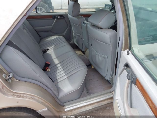 1993 MERCEDES-BENZ 300 WDBEA28E6PC012921 Photo 7