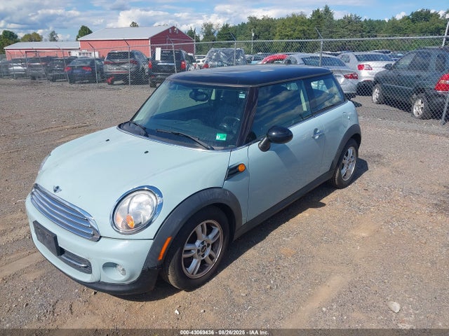2013 MINI HARDTOP WMWSU3C54DT683988 Photo 1