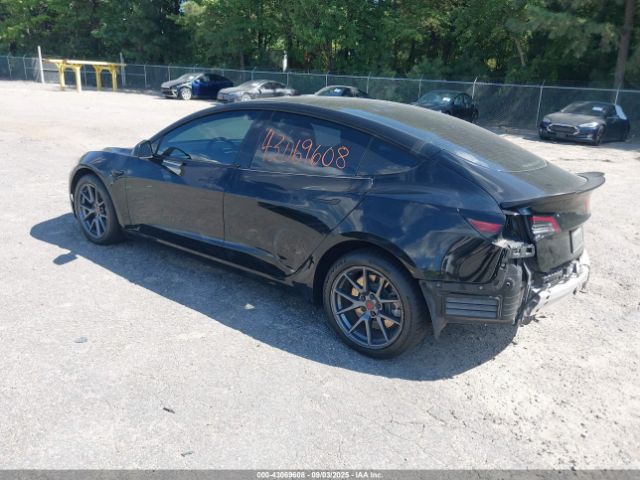 2022 TESLA MODEL 3 5YJ3E1EB7NF139310 Photo 2