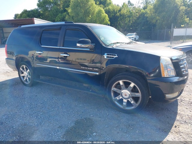 2011 CADILLAC ESCALADE ESV 1GYS3JEF6BR234834 Photo 0