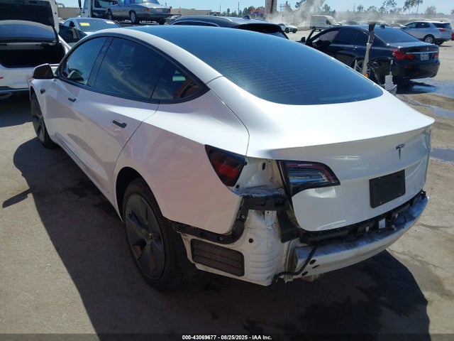 2023 TESLA MODEL 3 5YJ3E1EA7PF421912 Photo 2