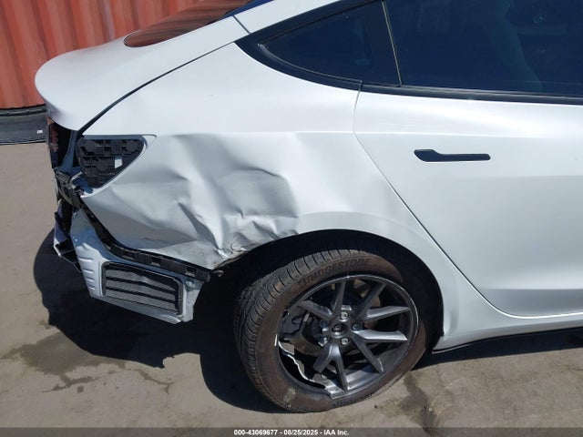 2023 TESLA MODEL 3 5YJ3E1EA7PF421912 Photo 5