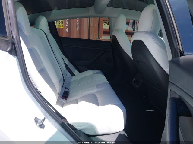 2023 TESLA MODEL 3 5YJ3E1EA7PF421912 Photo 7