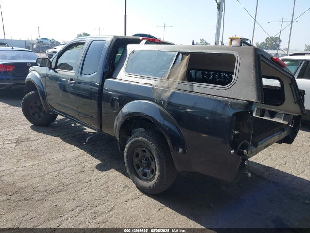 Nissan 2016 2016 1N6BD0CT4GN727414 Image 3